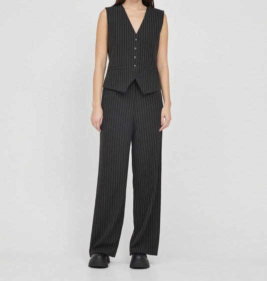 Tailored cotton waistcoat with straight fit trousers