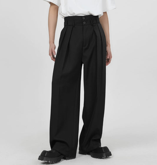 Black wide leg pleated unisex trouser.